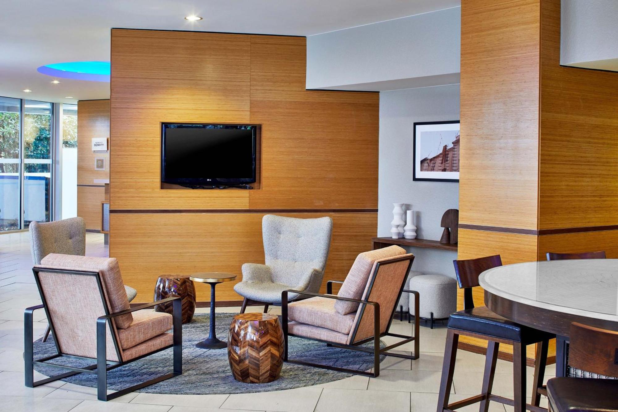 Four Points By Sheraton Tallahassee Downtown Экстерьер фото