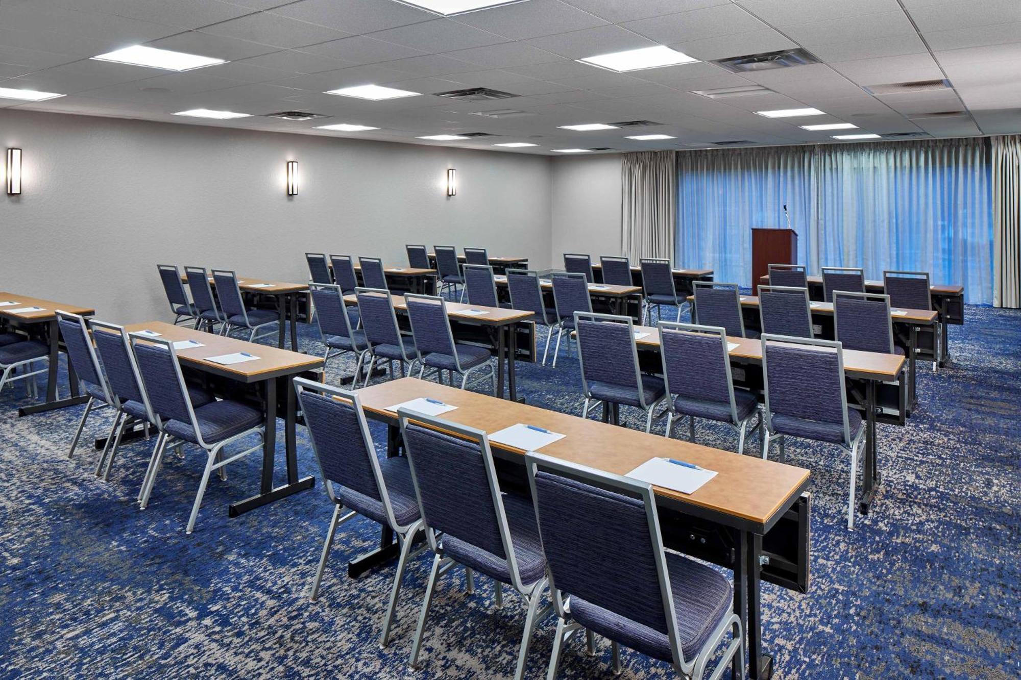Four Points By Sheraton Tallahassee Downtown Экстерьер фото